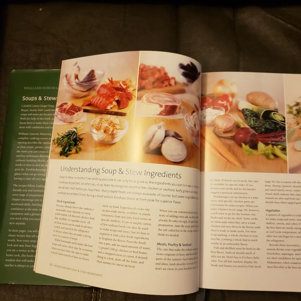 Soups & Stews made‎ easy w/step-by-step photographs Williams-Sonoma Hardback